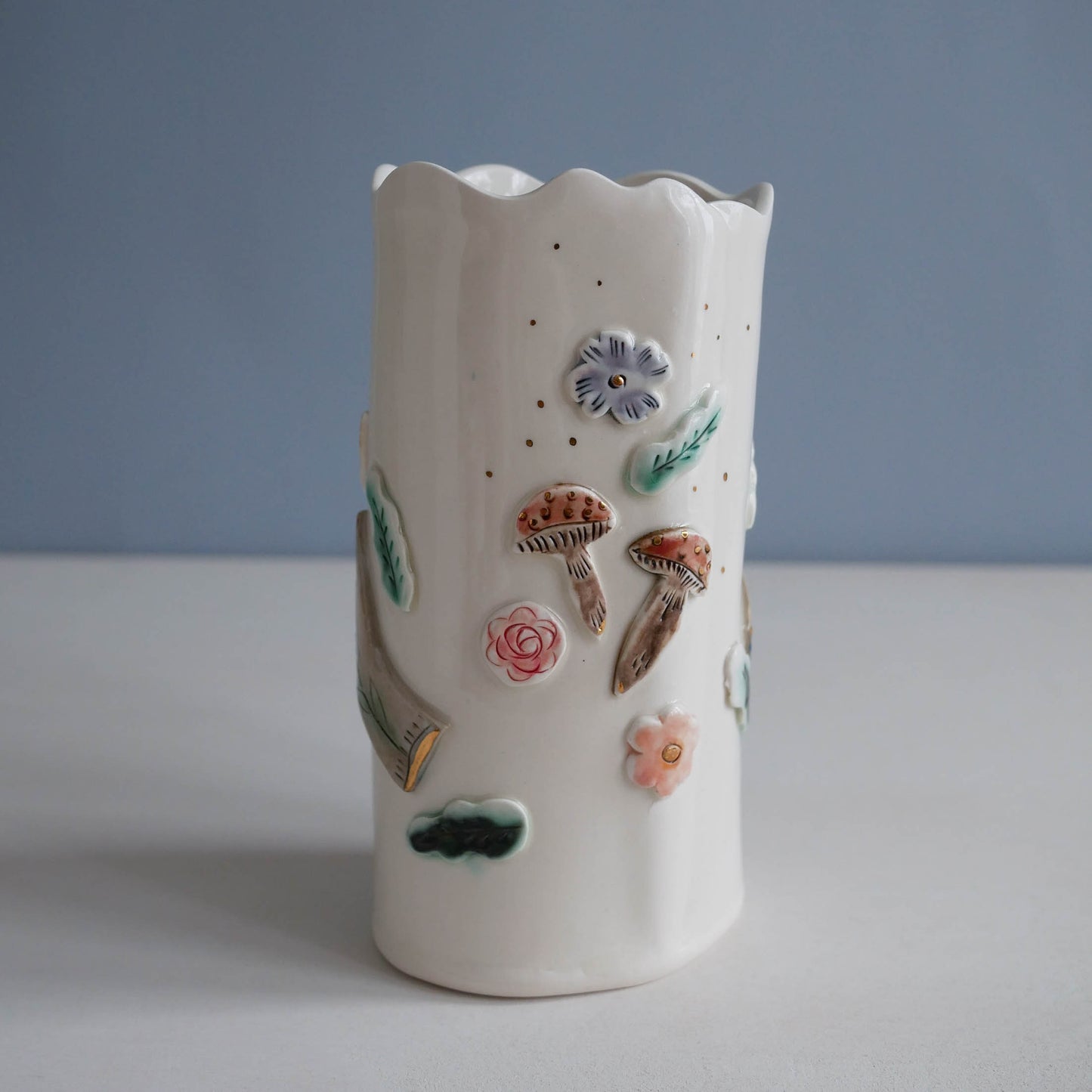 Vase * Mushroom & Butterflies *2