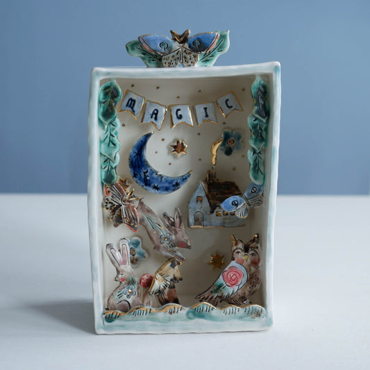 Wall Box * Magic * Woodland creatures with cabin