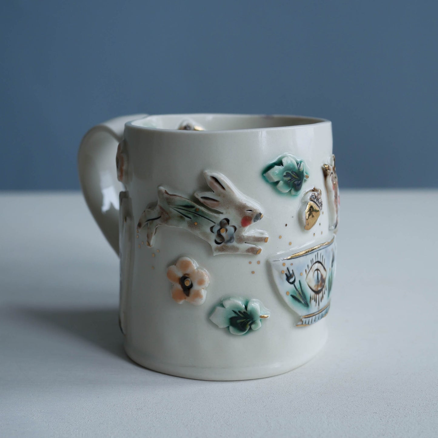 Mug * Teacup, acorns, cabin, rabbits