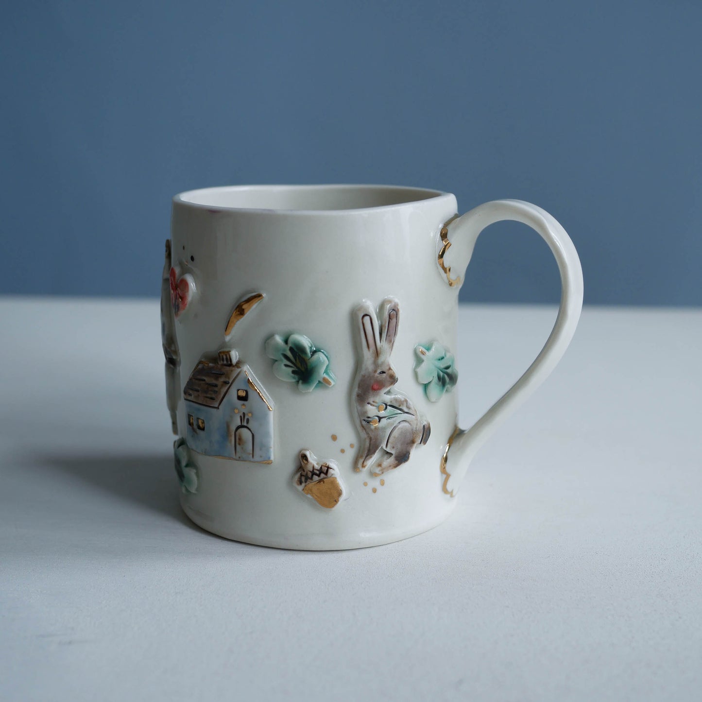 Mug * Teacup, acorns, cabin, rabbits