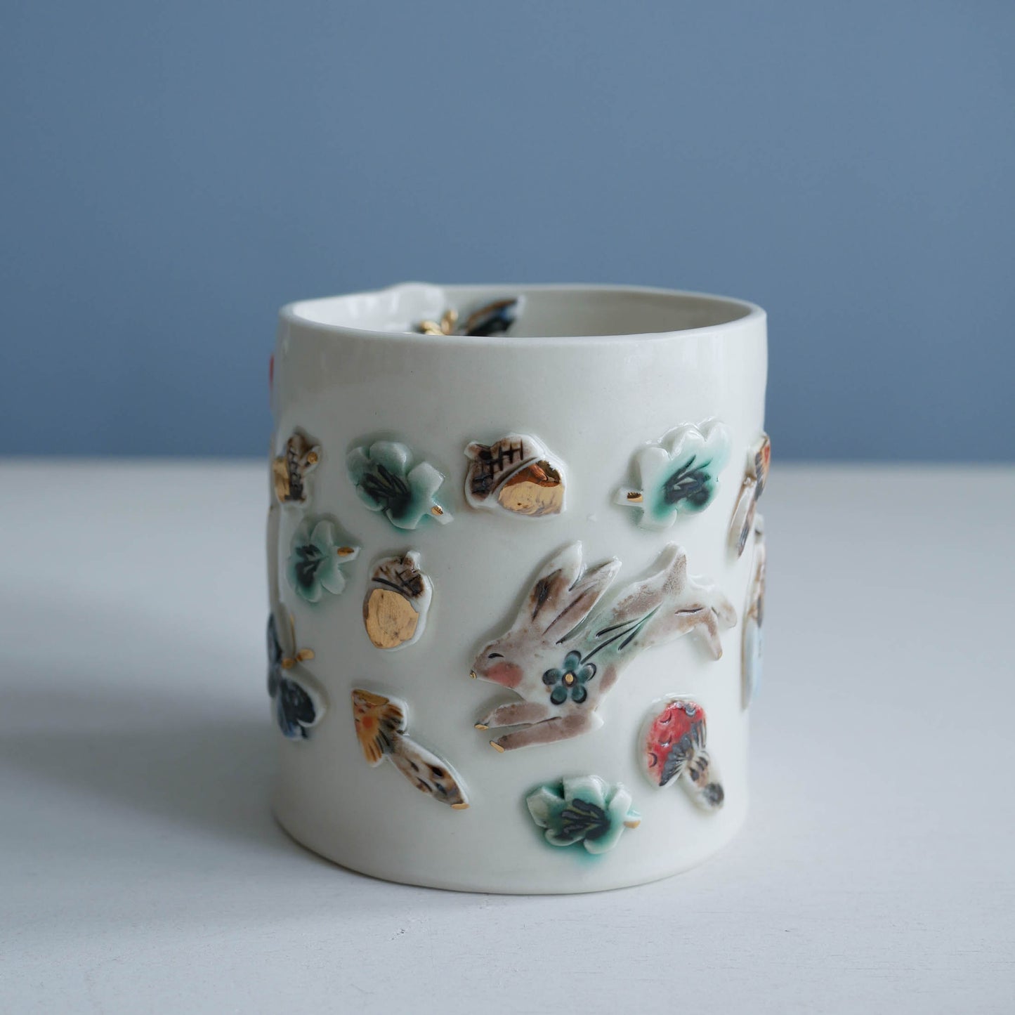 Mug * Acorn, cabin with rabbits