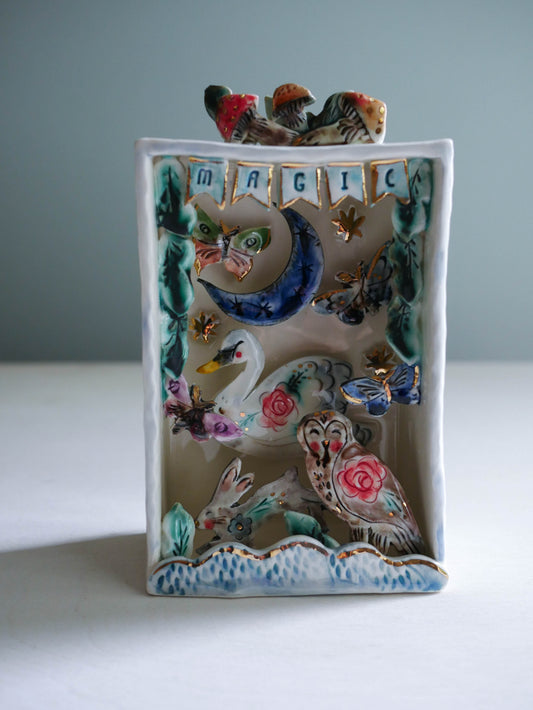 Wall Box * Magic Swan