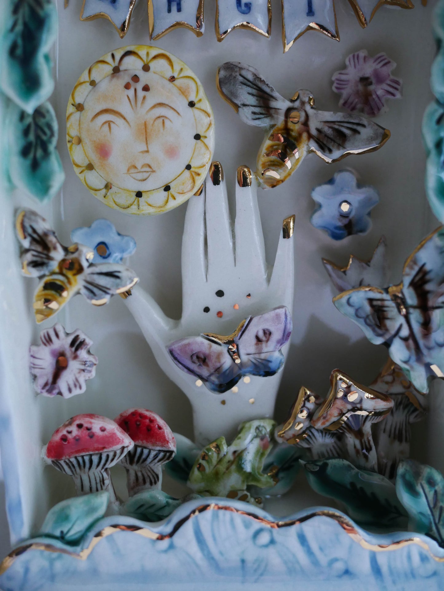Wall Box * Sun Magic Bees