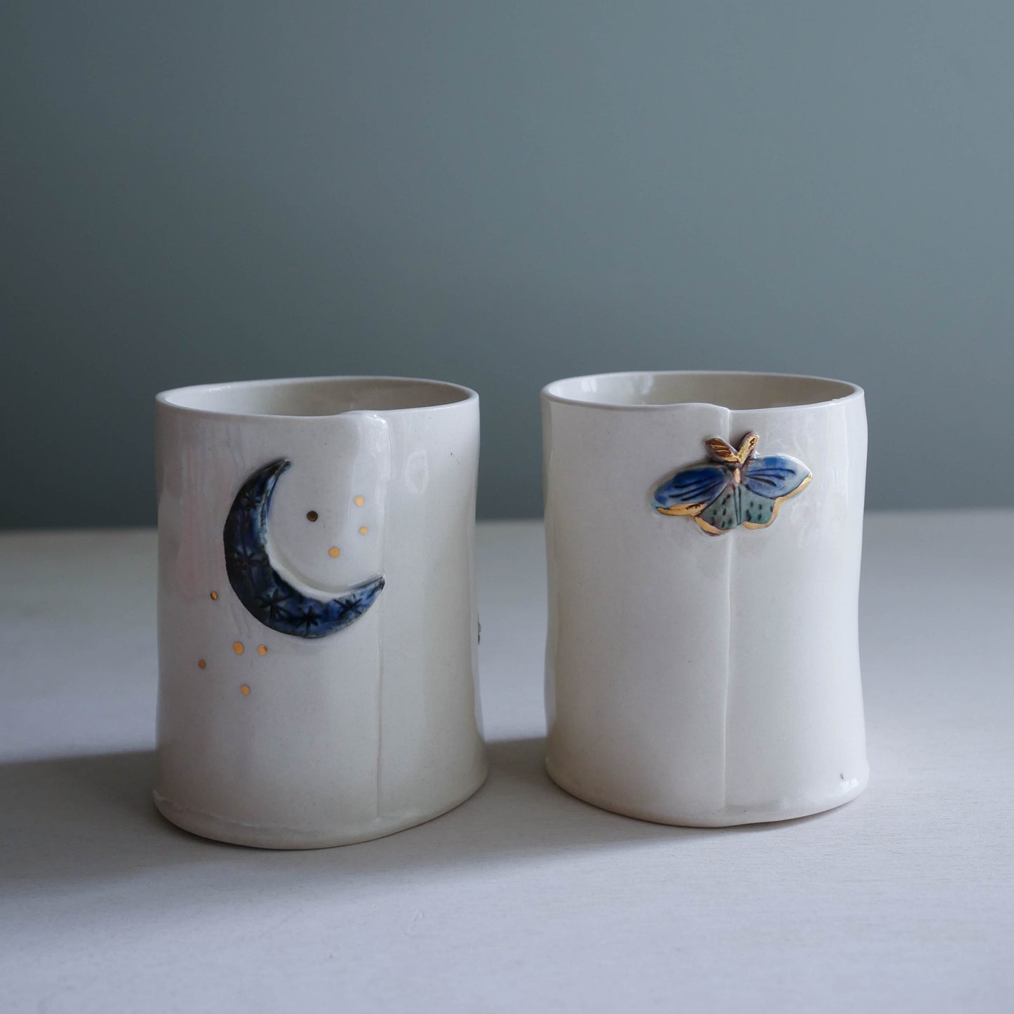 cup * Flying owl with roses